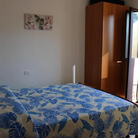 Isabella Apartment